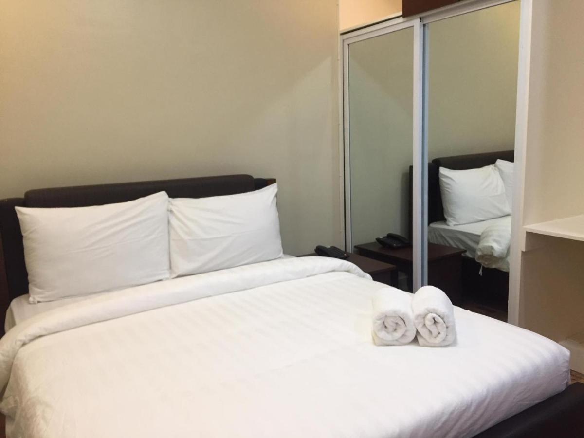 Elliannah Pines Hotel Baguio City Екстер'єр фото