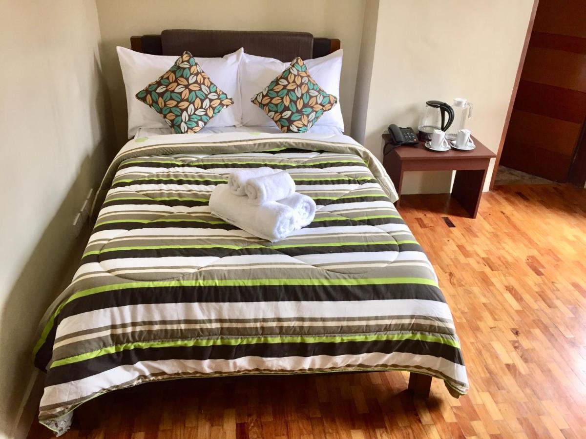 Elliannah Pines Hotel Baguio City Екстер'єр фото