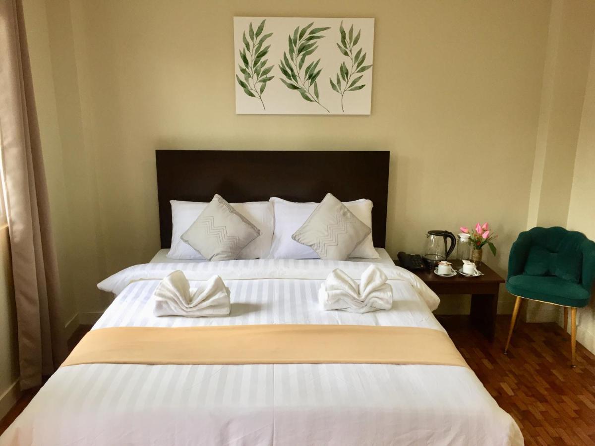 Elliannah Pines Hotel Baguio City Екстер'єр фото