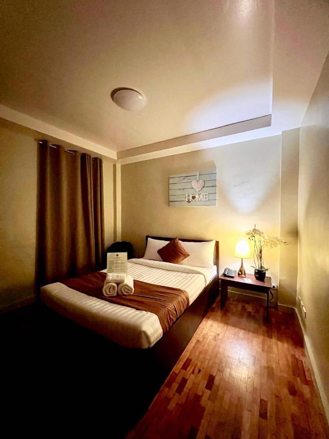 Elliannah Pines Hotel Baguio City Екстер'єр фото