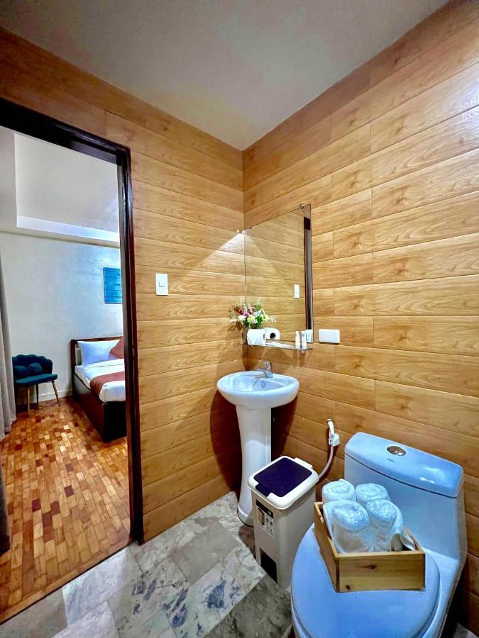 Elliannah Pines Hotel Baguio City Екстер'єр фото